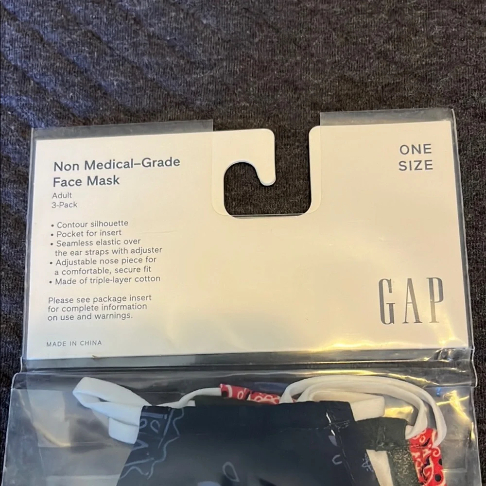 GAP new nonmedical grade facemasks three pack adult